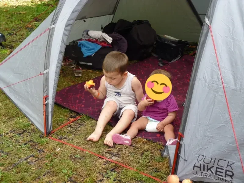 goûter sous la tente pour les enfants