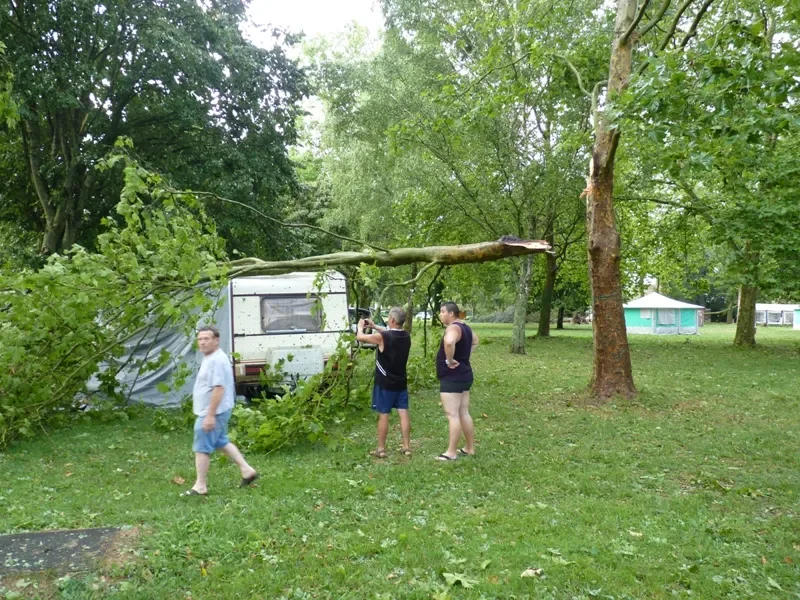 tornade au camping de Fourchambault