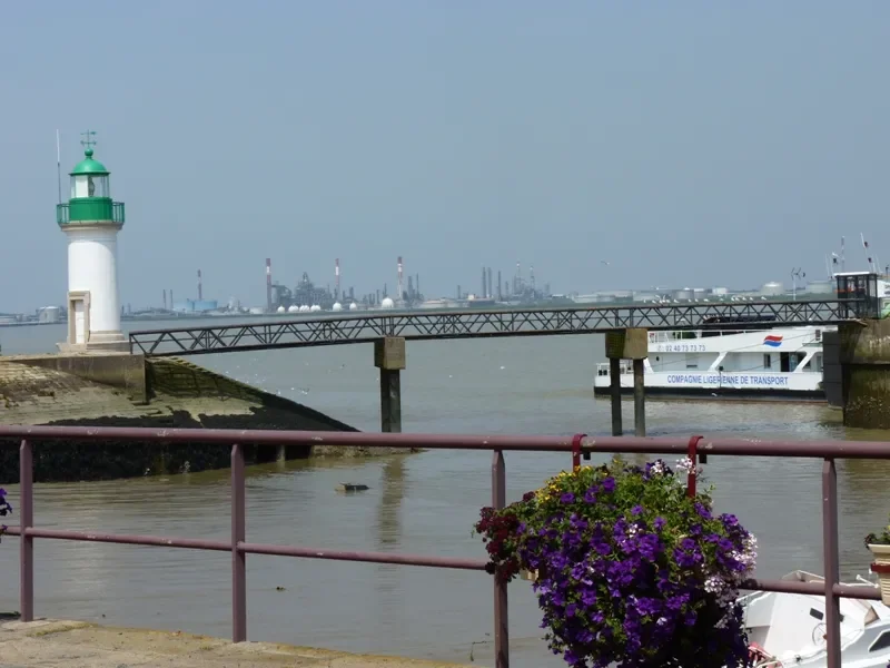 Le port de Mindin face à Saint-Nazaire