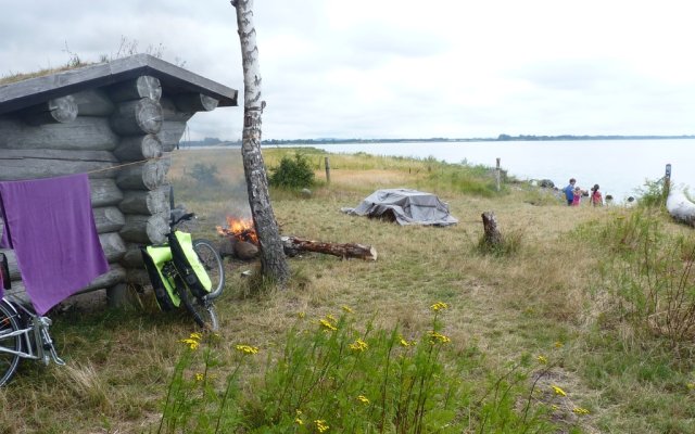 Photo : shelter au bord de la mer Baltique, Danemark
